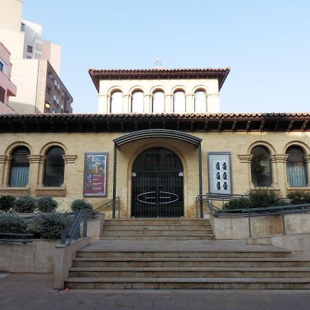 サラゴサApartamento Teatro Del Mercadoアパートメント エクステリア 写真